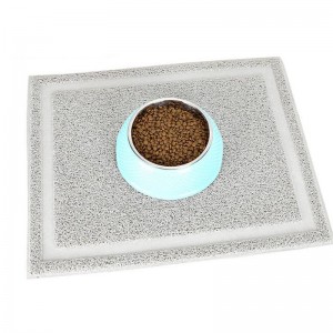 Velký kočičí vrh