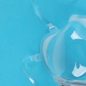 Transparentní maska