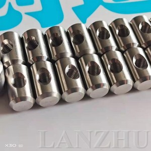 A-286 se závitem Trunnion