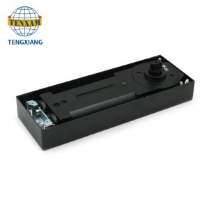 Skleněné dveře blíže dvě rychlénastavitelné hydraulické podlahové pružiny