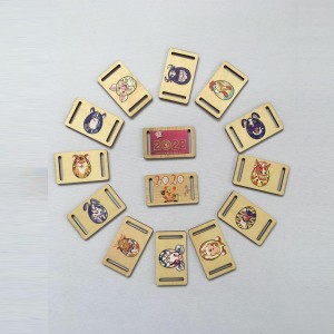 Dřevěná malá karta