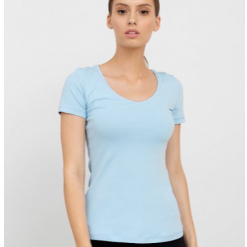 Slim fit tričko ve světle modré