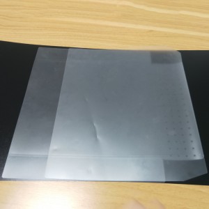 Výrobci dodávají izolační plech potažený buněk, plamene retardant PP balicí fólie, izolační list podpory buněk