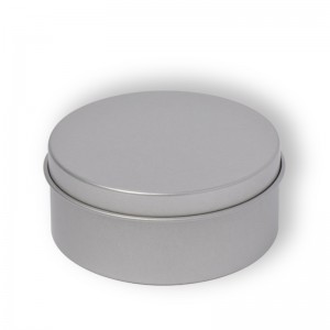 Okenní plechovka může průměr 65mm výška 25mm