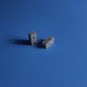 Hliníkovénitridové keramické konstrukční díly