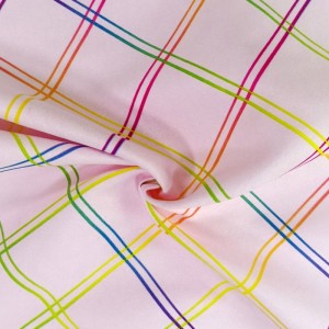 recyklovat polyesterovou módu