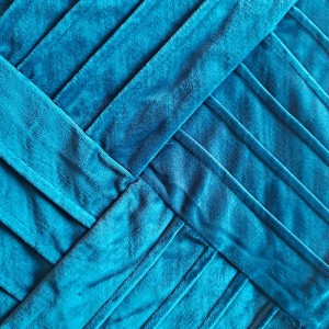 Recyklovaný Velvet.