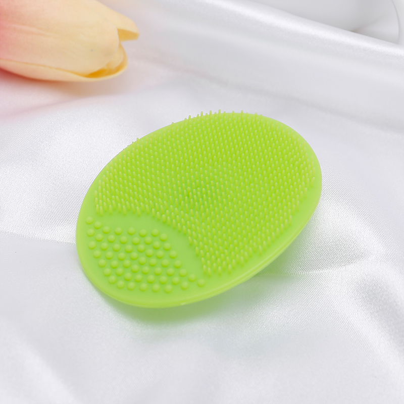 Měkký silikonový čištění obličeje a masážní kartáč