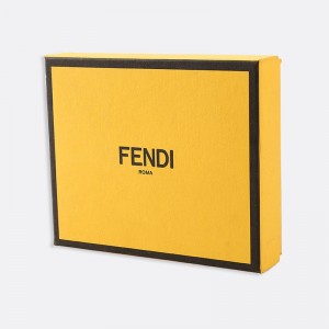 Krásné lepenkové papírové dárkové krabičce