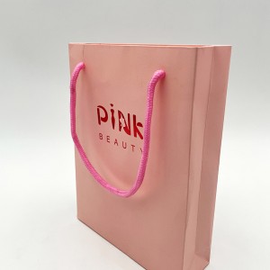 Papírové sáčky, které zvyšují hodnotu značky