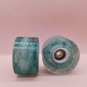 Přizpůsobené Quad Skate Wheels Transparent PU materiál Glitter prášek s LED