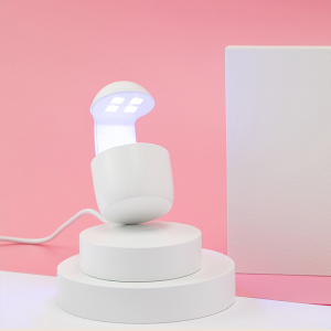 Mini s jedním prstemnehty QQ3