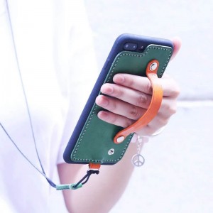 Je vhodný pro ochranné kožené pouzdro mobilního telefonu iphone8. Je vyrobena z nejvyšší telecí kůže. Kožené pouzdro je navrženo s popruhem na ruce. Importované tpu+pc dva v jednom měkkém gumovém pouzdru je proti pádu ...