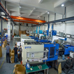 vlastní plastová forma