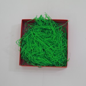 Velkoobchod vysoce kvalitní dekorativní raffie skartovaná krabička plnění zvlněného papíru pro dárkovou krabici fille kraft balení papíru skartování papíru