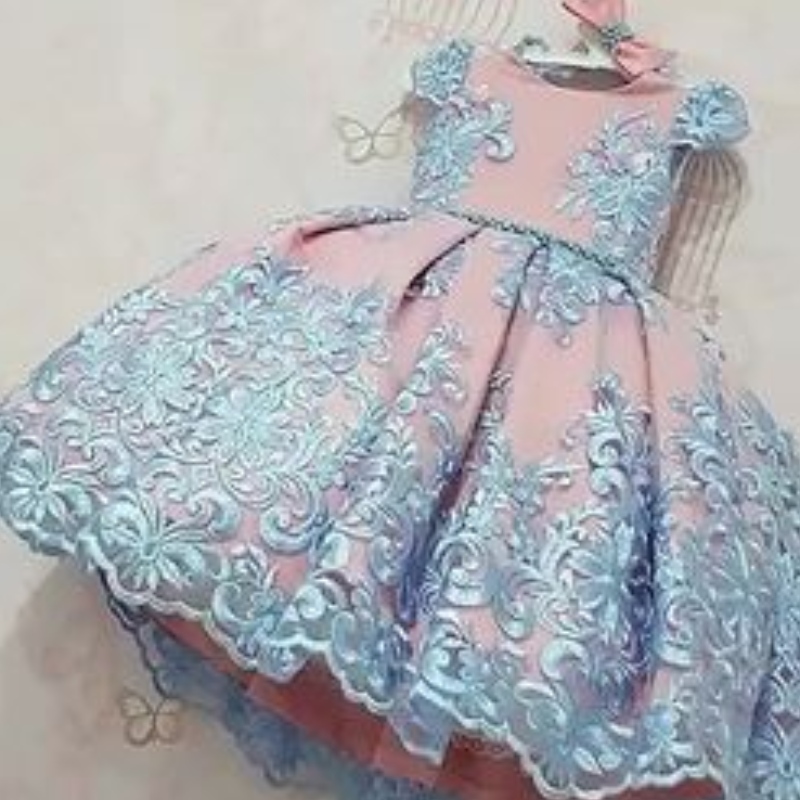 Děti oděvy Smocked Childing Clothing Flower Girl Luxury Girls Lace Velká krása princezna šaty dětskénarozeniny oděv