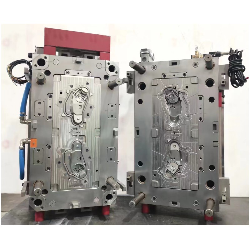 Jak jsou klasifikovány plastové formy?