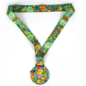 Perfektní dárkový průvodce pro běh vlastního medailonunáhrdelníku