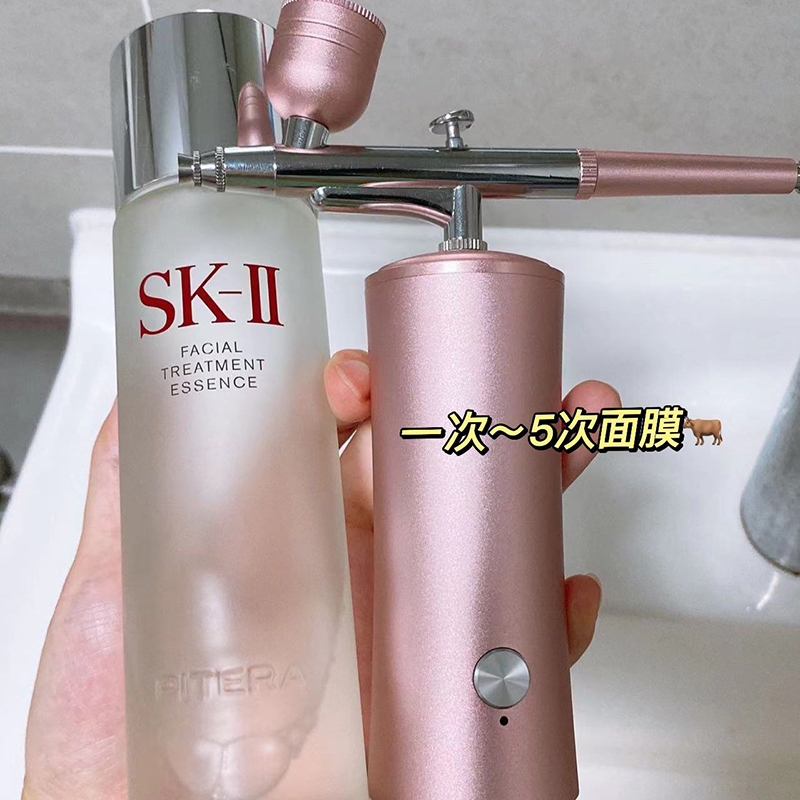 Litujte, žene Having Začal dříve, že přístroj pro injekci kyslíku ve skutečnostinení daň z IQ!