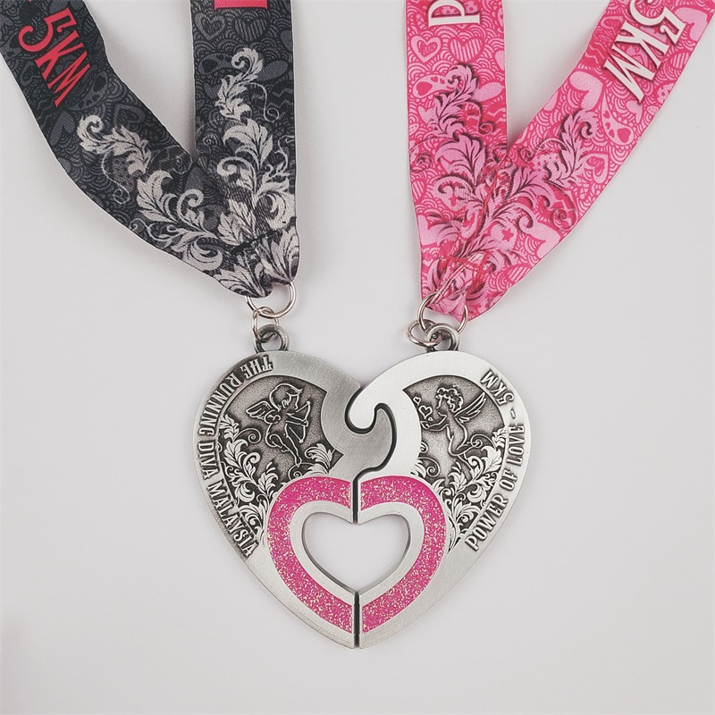Krásný srdeční design die lití medaile barva 3d smaltovací medailena vlastní tištěné medaile samolepky