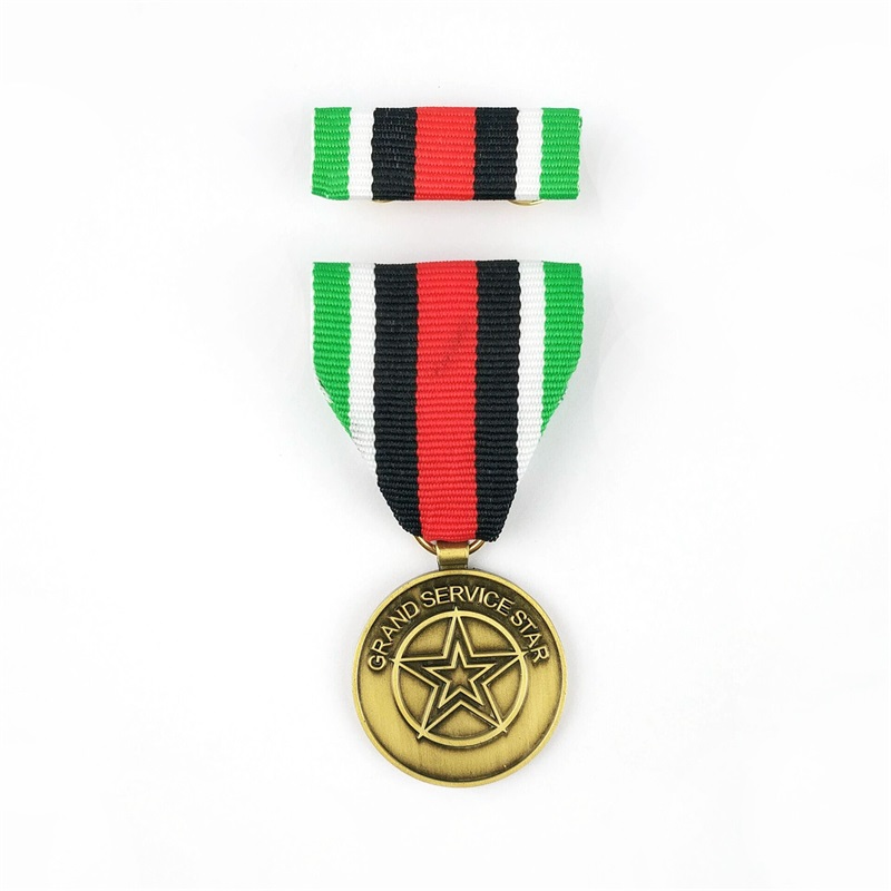 2021 Vlastnínový zlatýnámořnictvo Soldier Award Medaile Honor Medaile s medailí krabicí