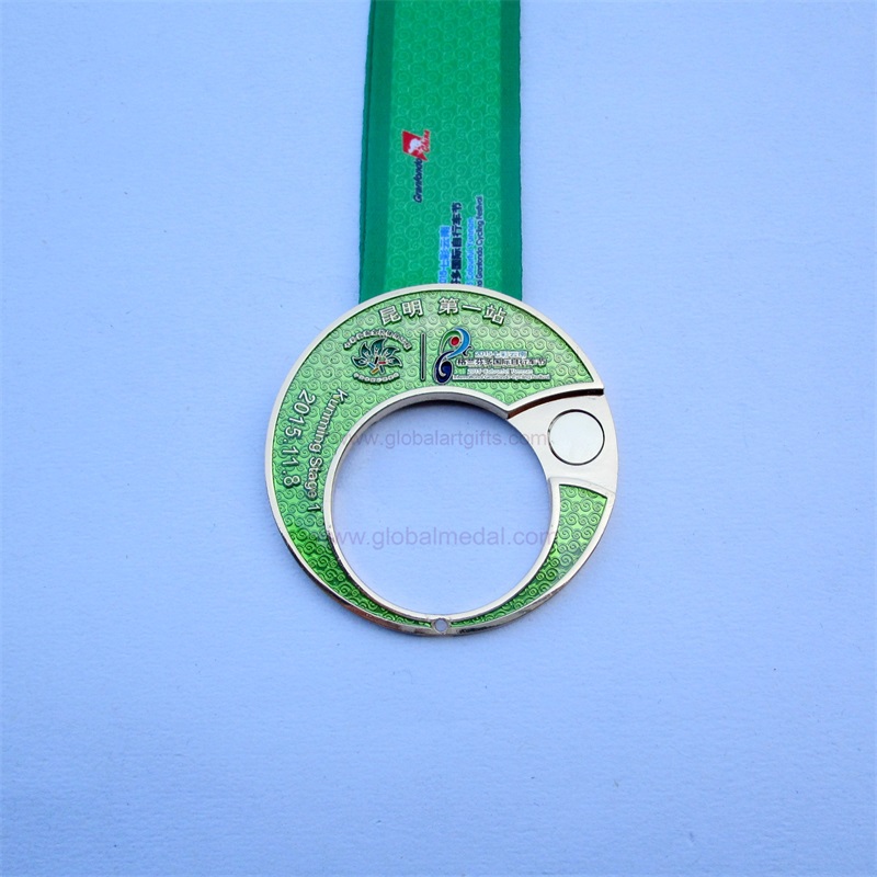 Velkoobchodní medaile z zinkové slitiny smaltovaných medailech přizpůsobené speciální medaili