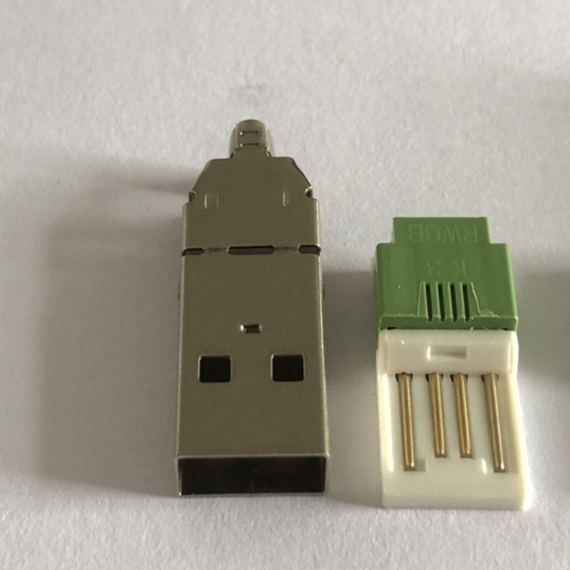 Niklovaný adaptér USB typu A ocasní zásuvka 3 v 1 PC PC.