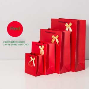 Barevný dárkový papírový sáček