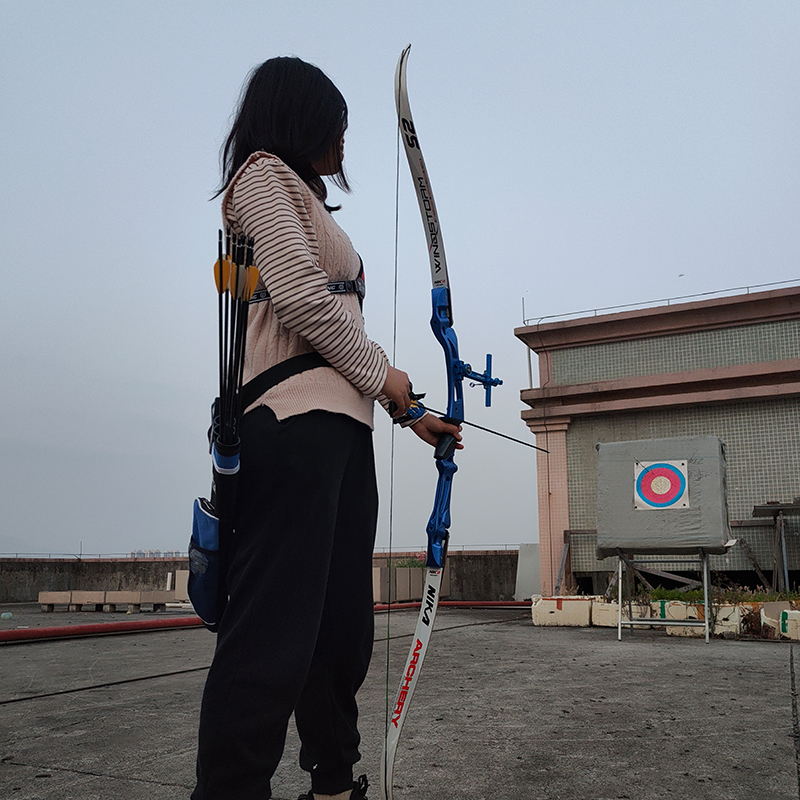 Jak lukostřelba pomáhá lidem uvolnit jejich stres?