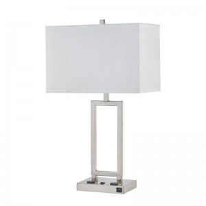 Stolní lampa Gatsby s kartáčovanýmniklem, dva vývody, přepínačna rocker/off a port USB