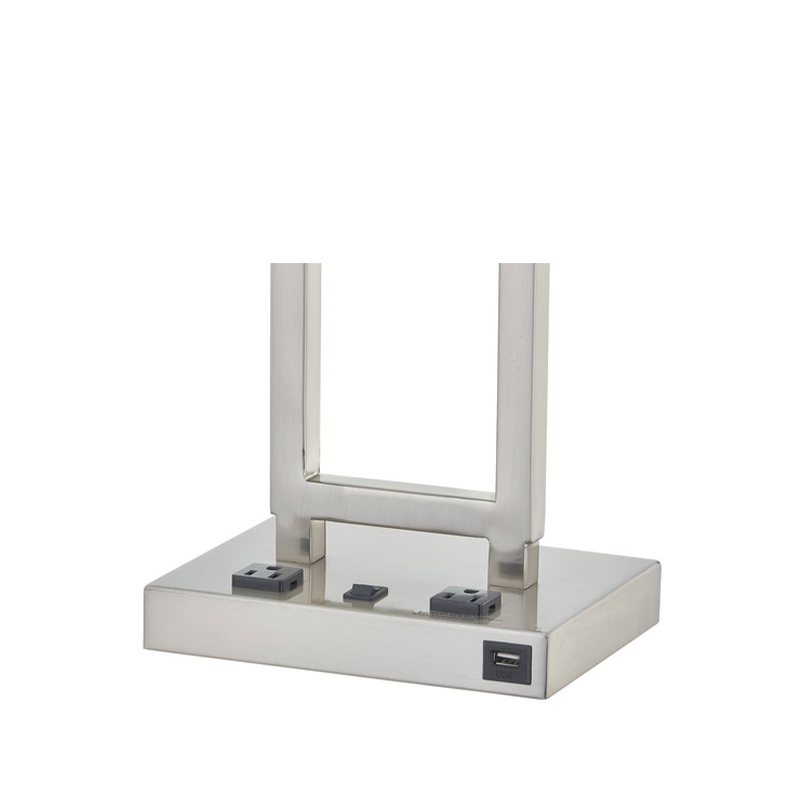 Stolní lampa Gatsby s kartáčovanýmniklem, dva vývody, přepínačna rocker/off a port USB