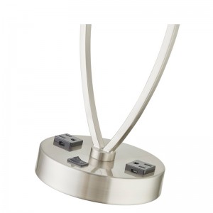 Spát jednu světelnou stolní lampu s kartáčovanýmniklem, přepínačemna rocker a dva vývody v místnosti