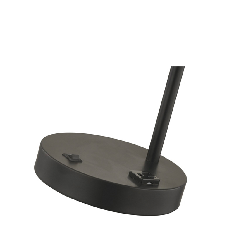 Hampton Inn Hotel Desk Lamp s přepínačem rockerů ON/off a pohodlnými prodejnami v hotelovém pokoji