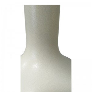 Homewood Suites Hotel pryskyřice stolní lampa s karoserií z pryskyřice slonoviny v hotelovém pokoji