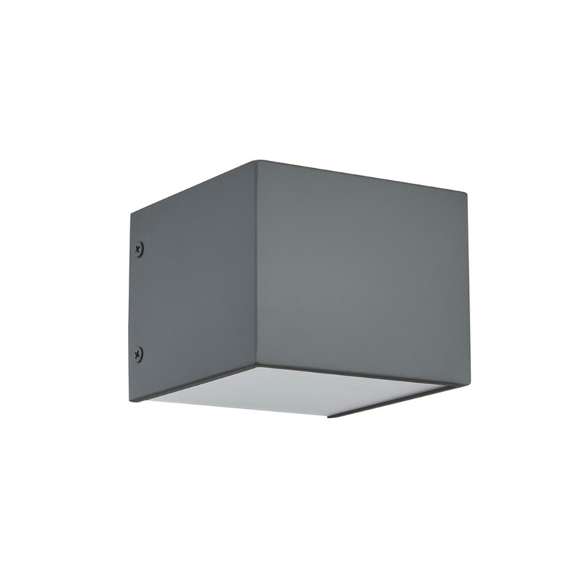 Pohostinství hotelovounástěnnou lampu s malovaným plochým šedým povrchem a integrovaným LED dovnitř v hotelu typický pokoj pro hosty