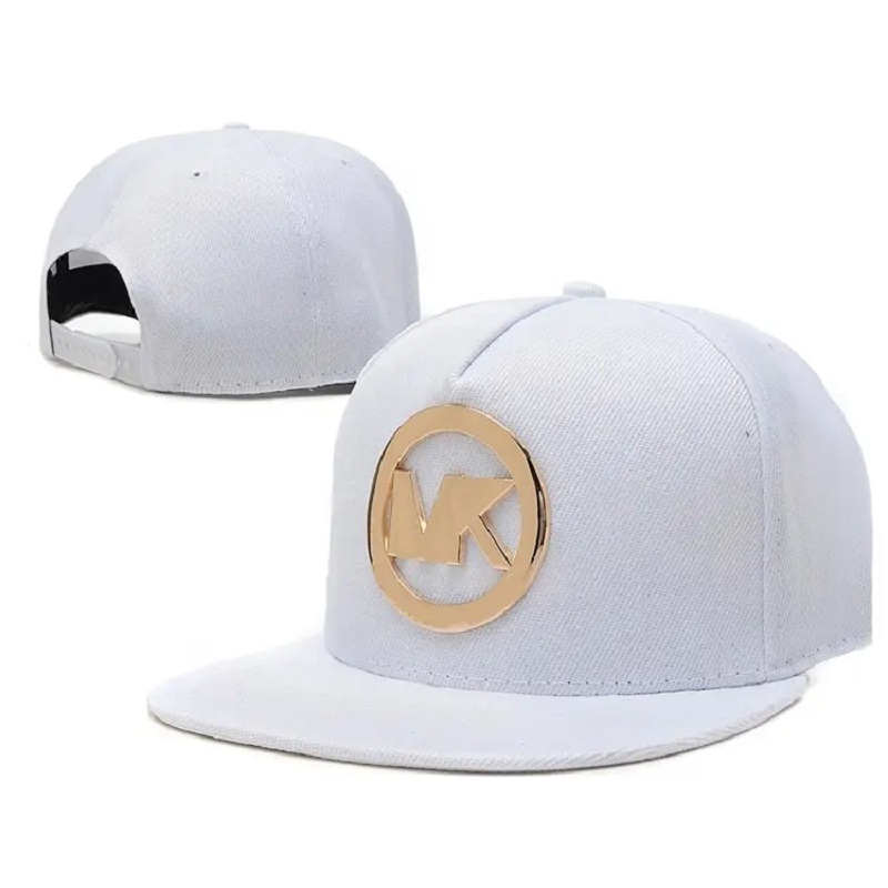 Velkoobchod vlastní zlaté kovové desky Logo Snapback Caps Hats