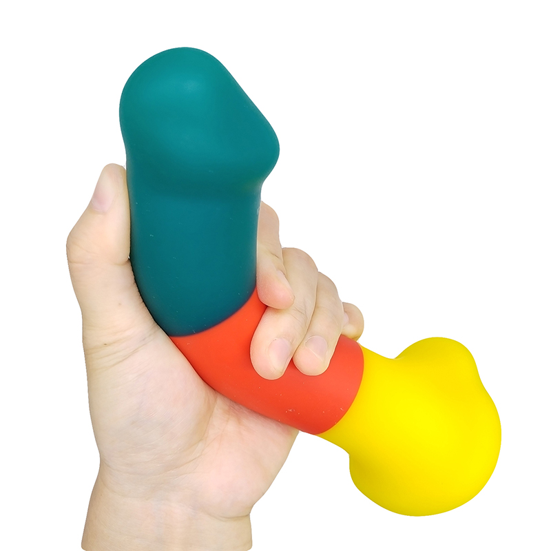 JC897 Velkoobchodní populární simulace penis penis didol sex hračka Sucker ženy obrovské realistické vánoční barvy dilda pro ženy