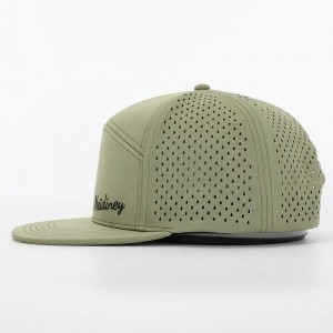 OEM Vlastní vysoce kvalitní výšivka Logo Luxus 7 Panel Snapback Cap Adult Flat Bill Snap Back Hat s laserovým řezaným otvorem