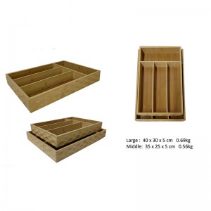 Organizátor příborů bambusu