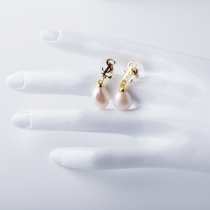 2x14 mm s perelskými zlatýmináušnicemi Stud 6,4*7,2 mm