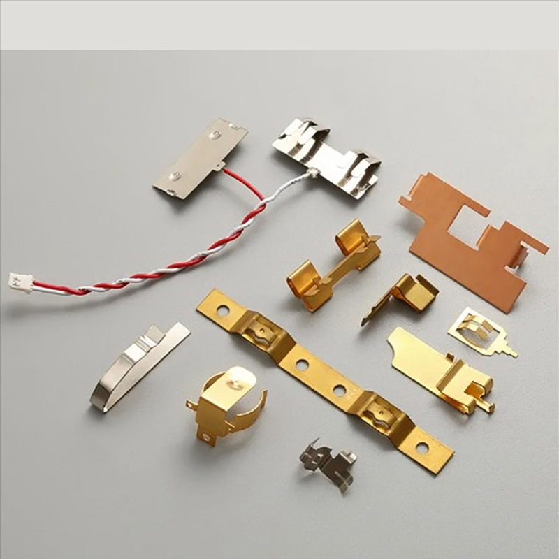 Výrobce OEM Zakázkové mosazné díly pro lisování malých plechů 5hvězdičková služba lisování kovů