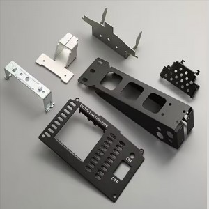 Plechové výrobky Zakázkové spřádání Zakázkové ohýbání Servis Hardware Části Výroba razítka Dílyna lisování znerezové oceli