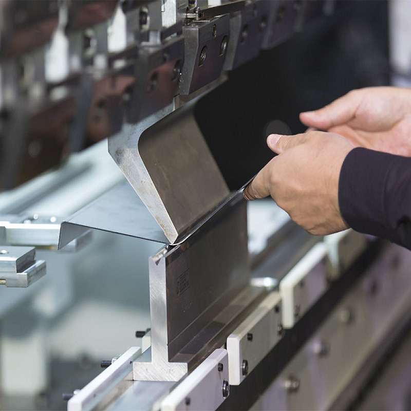 Několik způsobů opravy forem pro lisování kovů