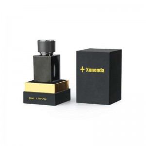 Luxusní krabičkana balení parfémů