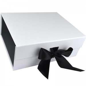 Klasická dárková krabičkana víno