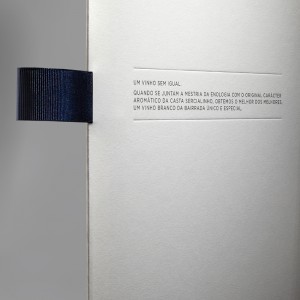 Elegantní dárková krabičkana víno