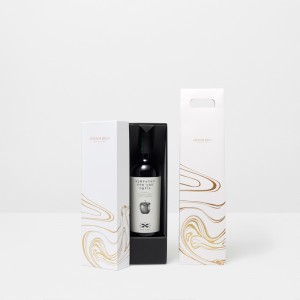 Golden Minimalist Gift Box