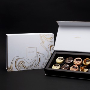 Golden Minimalist Gift Box