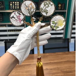 Větrák-tvarovaná záložka