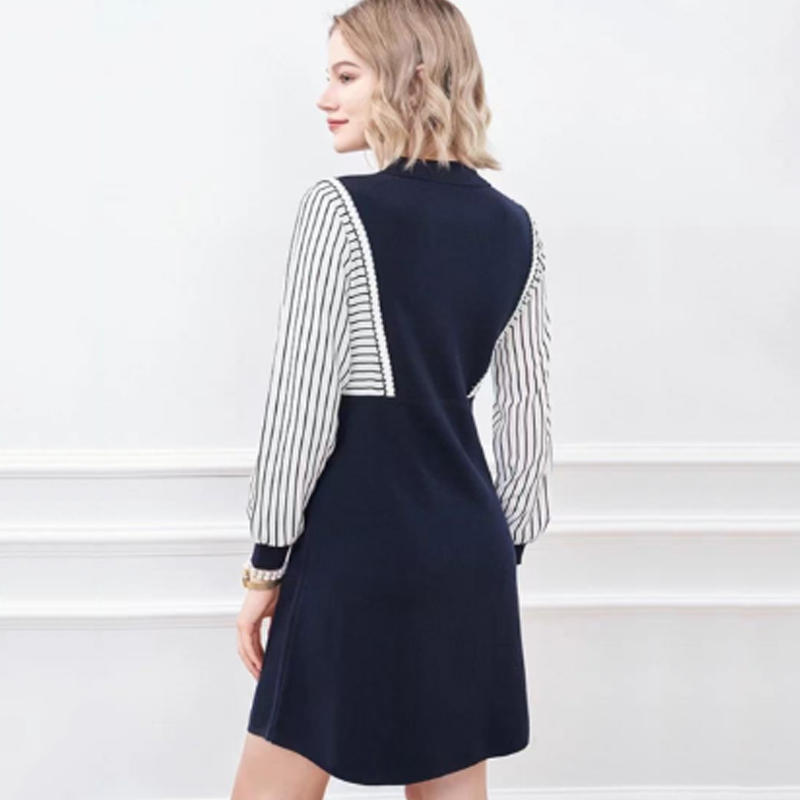 Brzy podzim malý reverzní límec pletený poloviční svetr